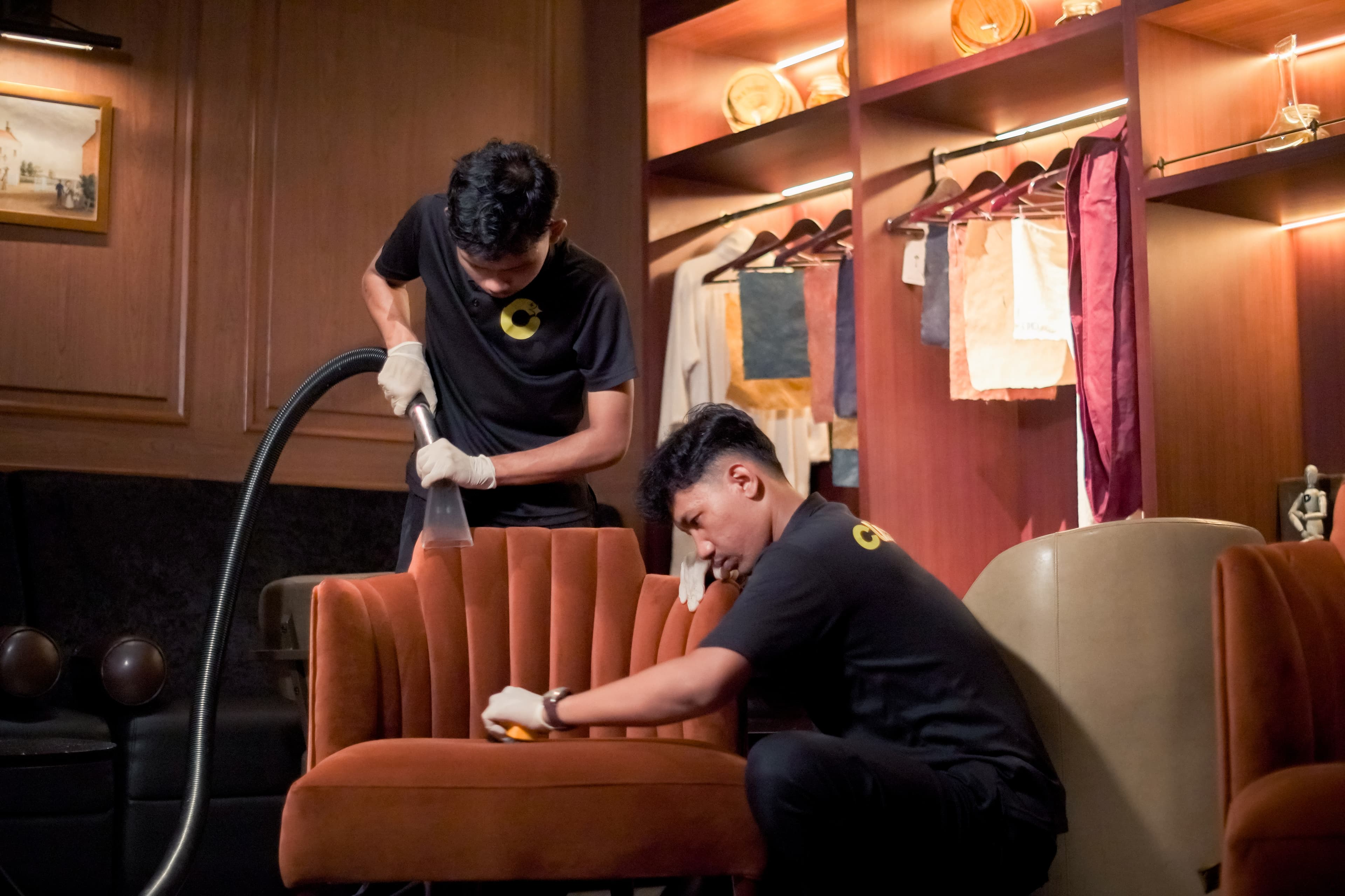 Jasa General Cleaning Kantor, Restaurant & Outlet Profesional | Commercial Cleaning Service